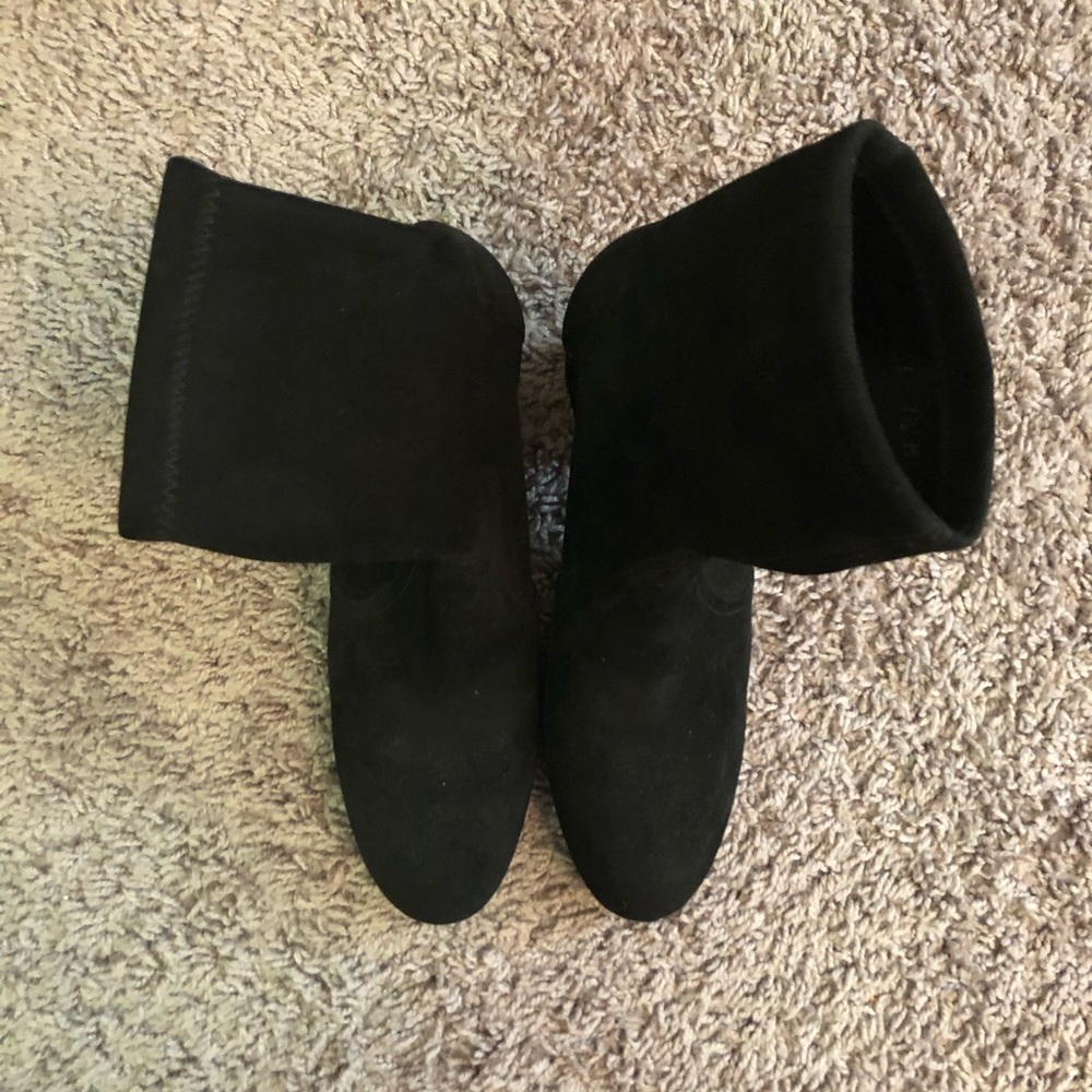 Stuart Weitzman - Picture 2 of 2